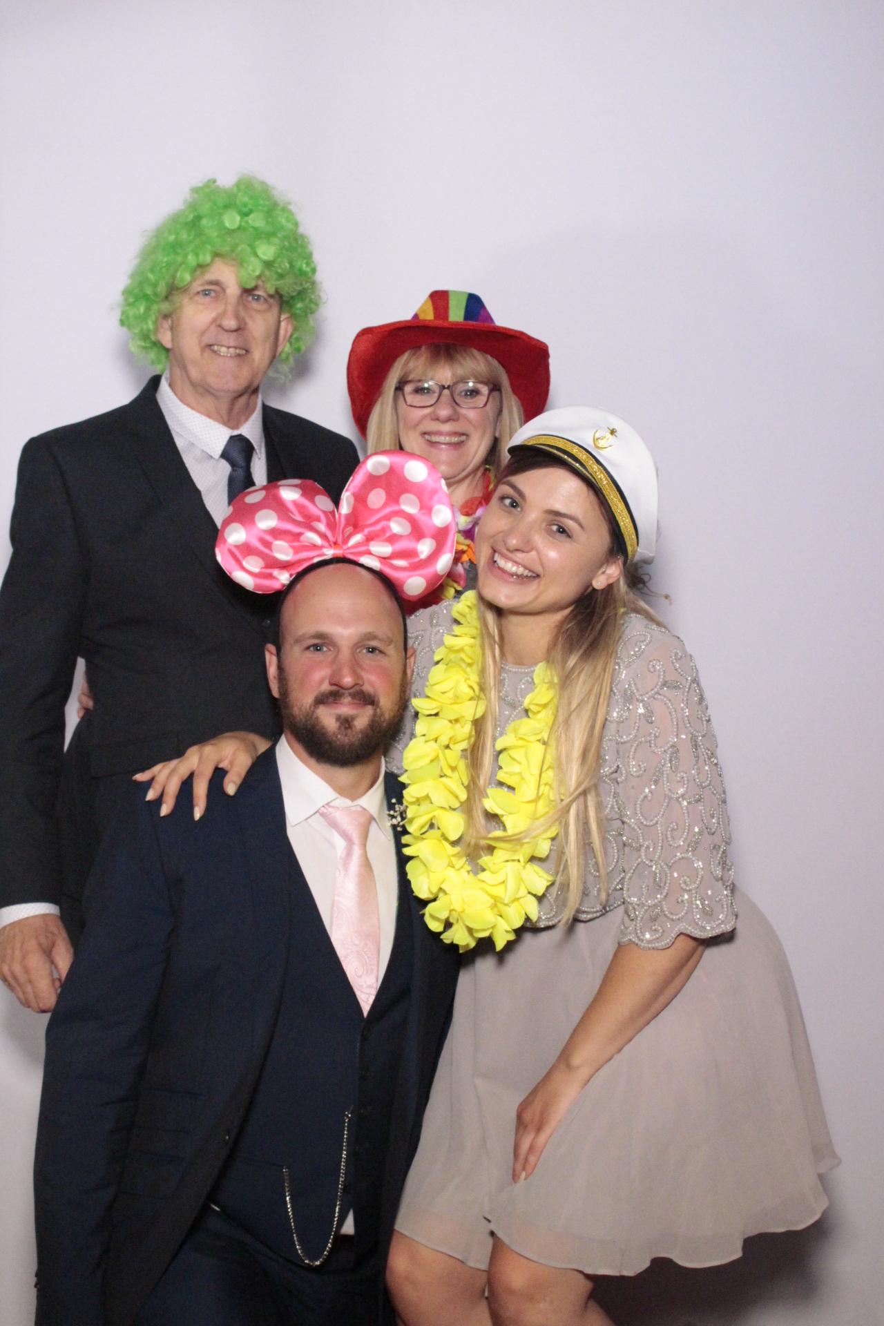 Gemma & Scott's Wedding | View more photos from the event at gallery.myphotoboothexperience.co.uk/u/MyPhotoBoothExperienceLtd/Gemma-Scotts-Wedding